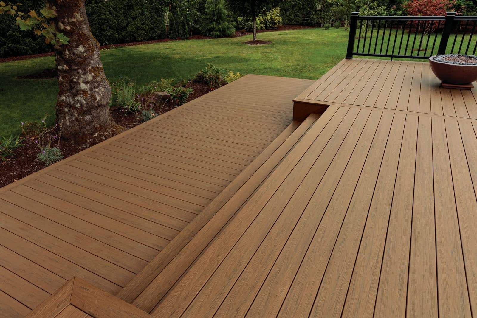 Modern WPC Garden Decking